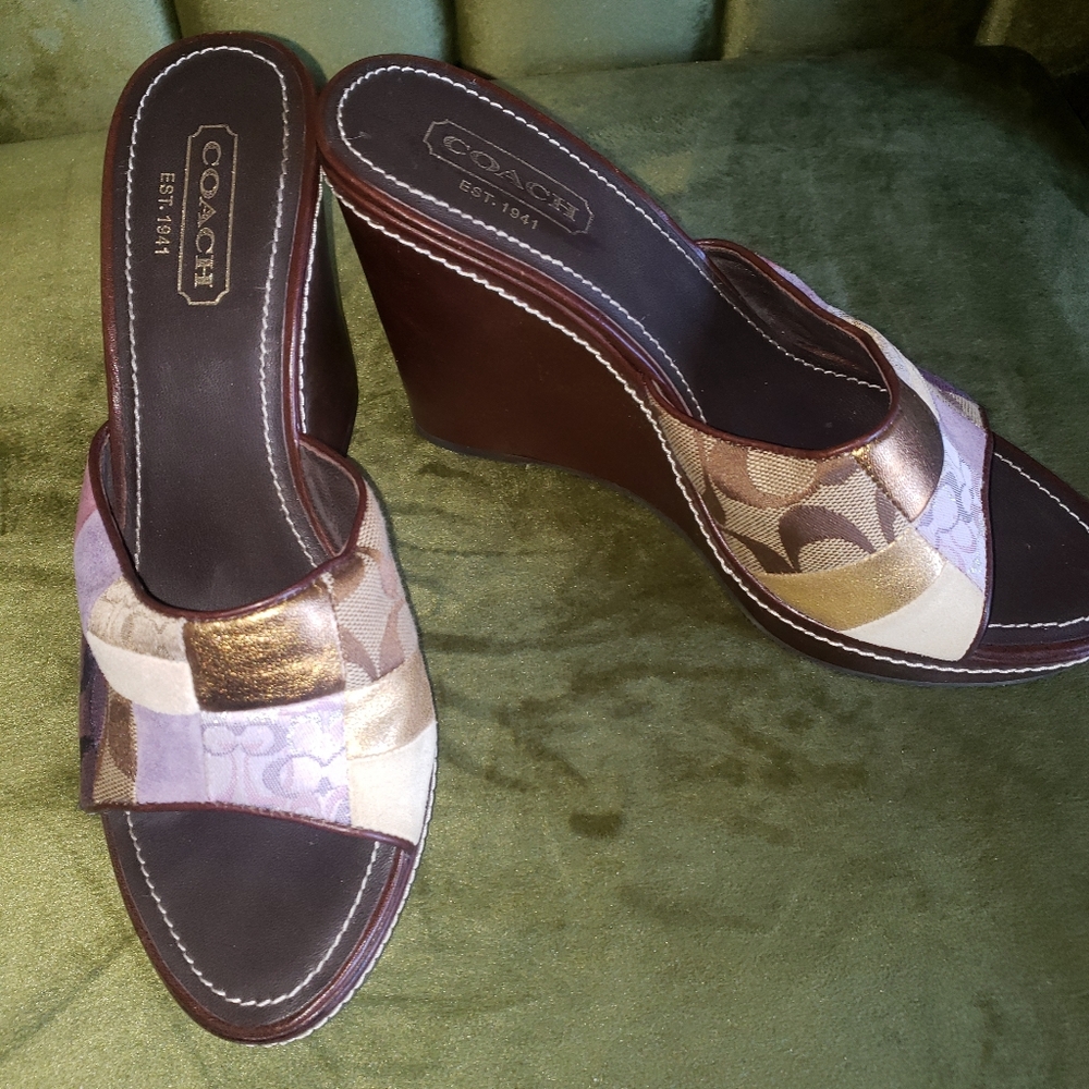 NWOT Coach Chelsea 8.5 wedge heals Multi color Shoes Patchwork